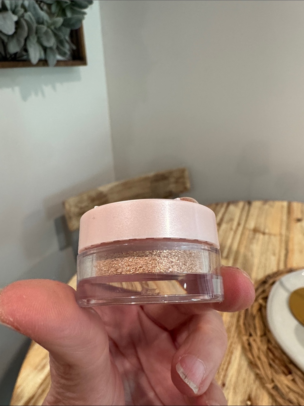 Jeffree Star eye gloss stardacity nib 
Stila nwt color correction and primer - Picture 5 of 9